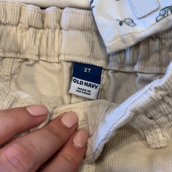 Child 24 Month - Spring Bundle - Neutral Tones/Patterns - Picture 5 of 6